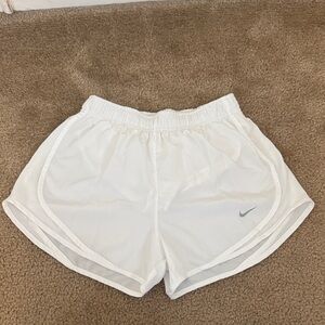 Nike White Athletic Shorts Lightweight Elastic Waist